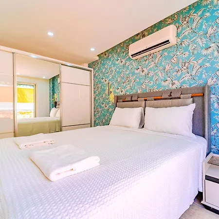بيت للعطل Stunning Modern Duplex In Kalkan