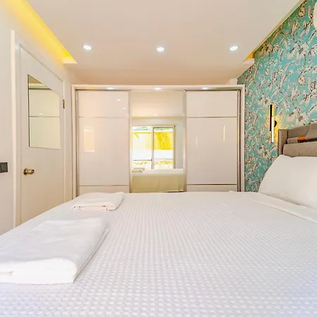 Stunning Modern Duplex In Kalkan بيت للعطل