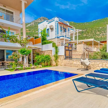 بيت للعطل Stunning Modern Duplex In Kalkan *