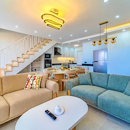 Stunning Modern Duplex Apartment In Central Kalkan Kas