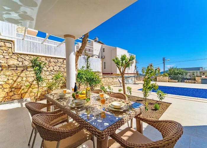 Case de vacanță Stunning Modern Duplex In Kalkan Kaș