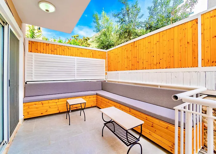 Case de vacanță Stunning Modern Duplex In Kalkan